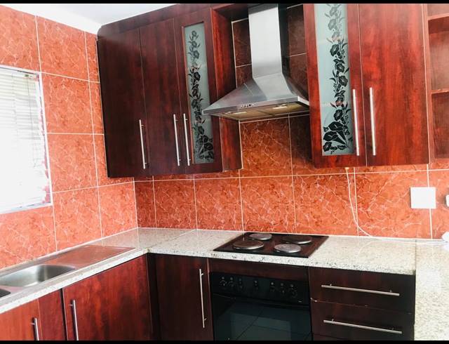 2 BEDROOM HOUSE TO LET IN AMANDASIG
